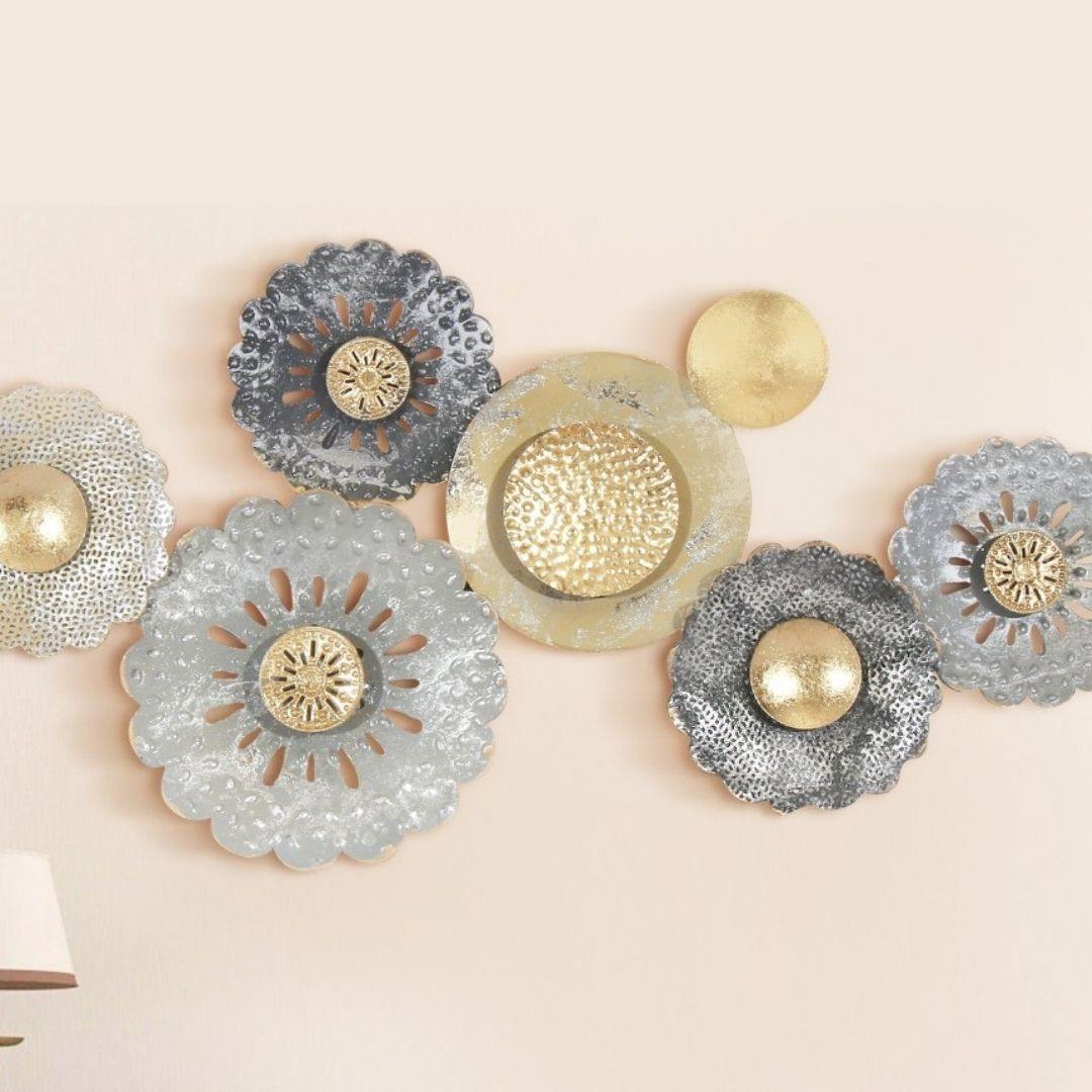 7 Round Metal Leaf Wall Art (35.5 x 18 Inches)