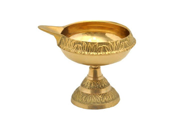 Kuber Deep Stand Pendi (Brass)