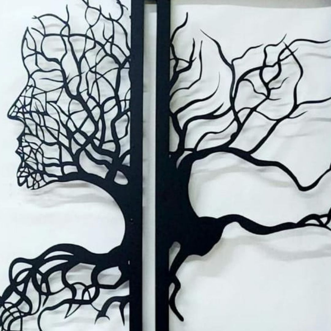 Metallic Prized Kissing Trees