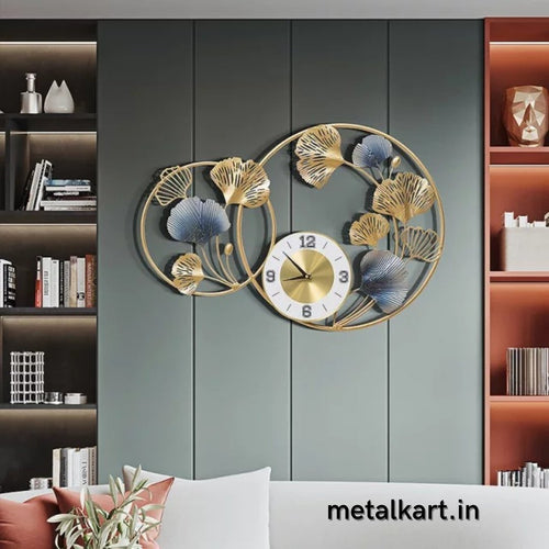 Metallic Two floral Circles with watch (30 x 20 Inches)
