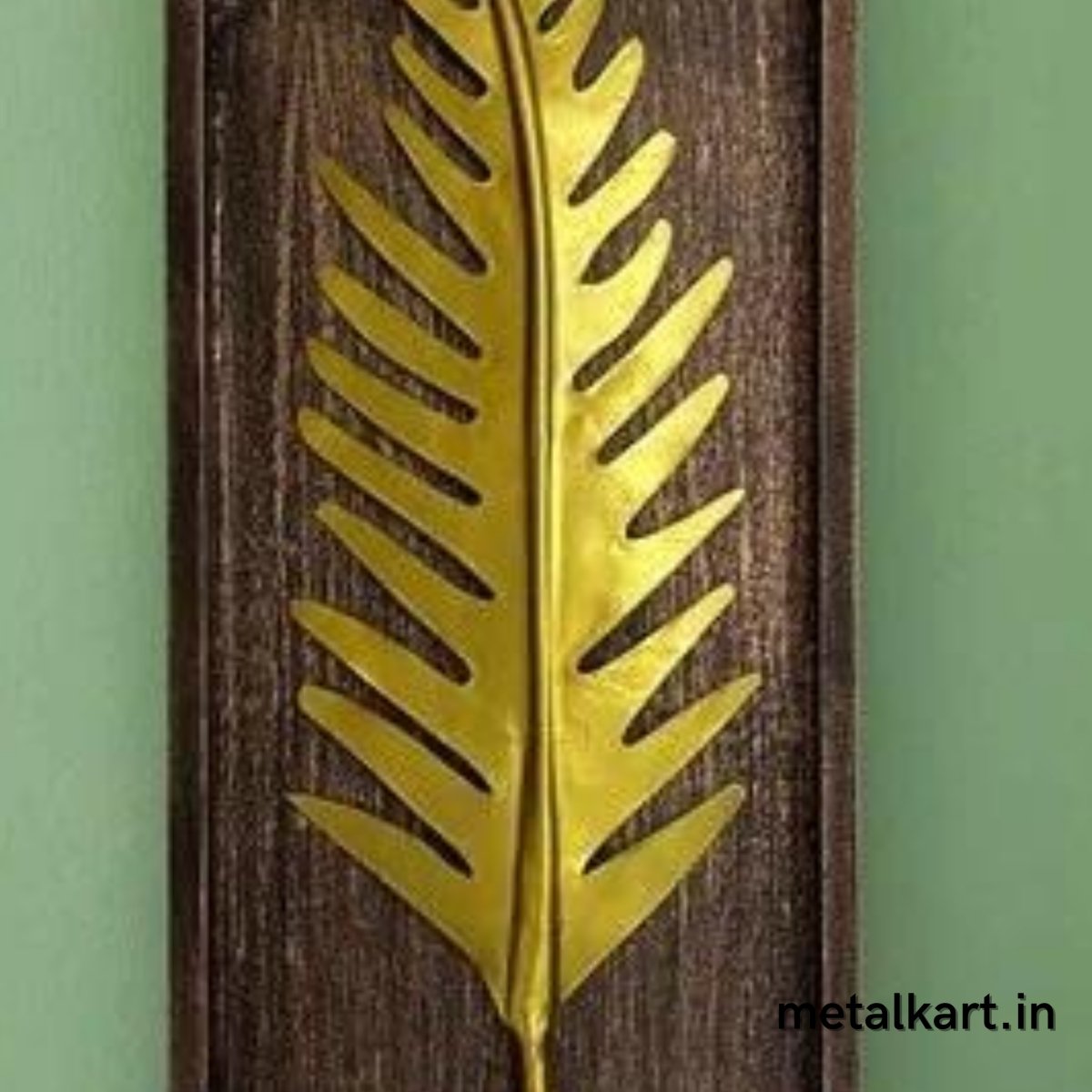 Palm Leaf Wall Decor (20 x 8 Inches)