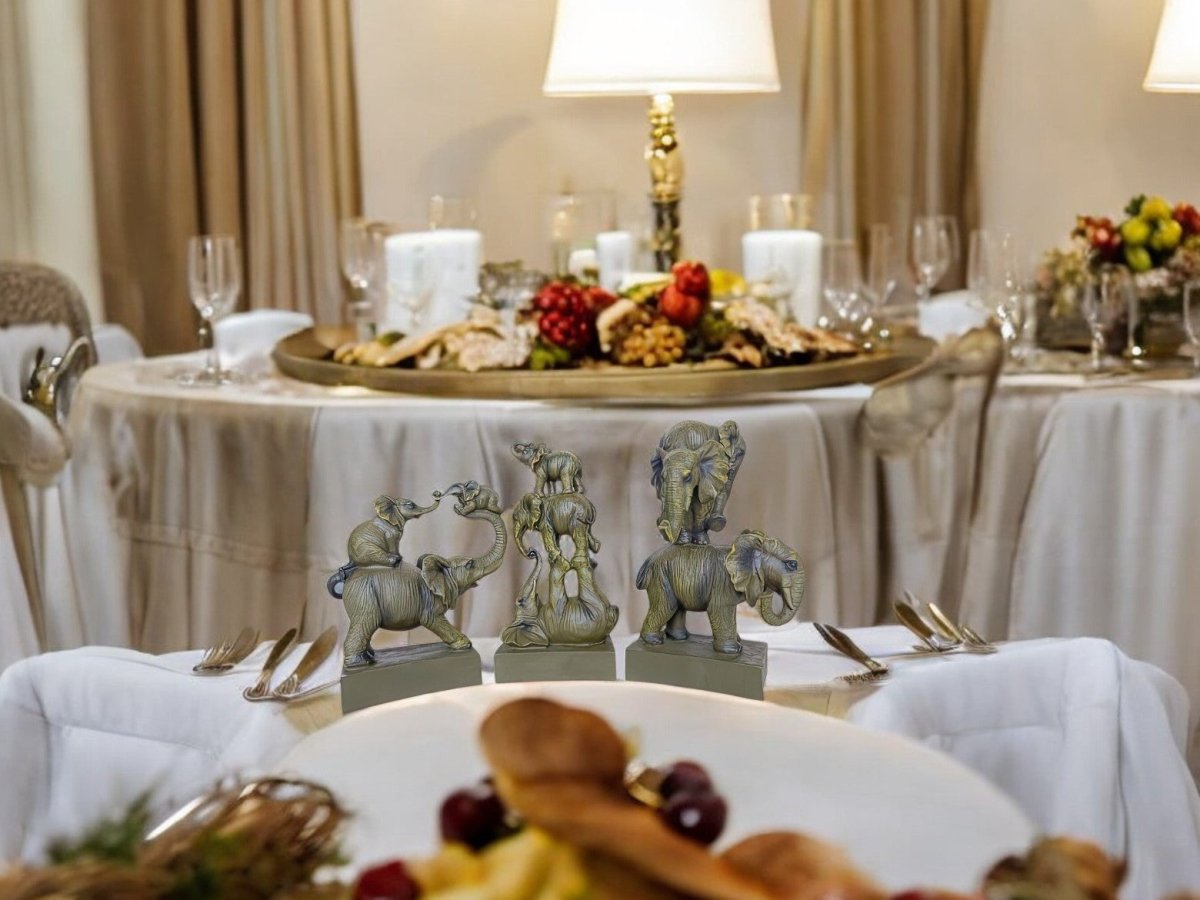 Circus Royale Elephants Table Decor