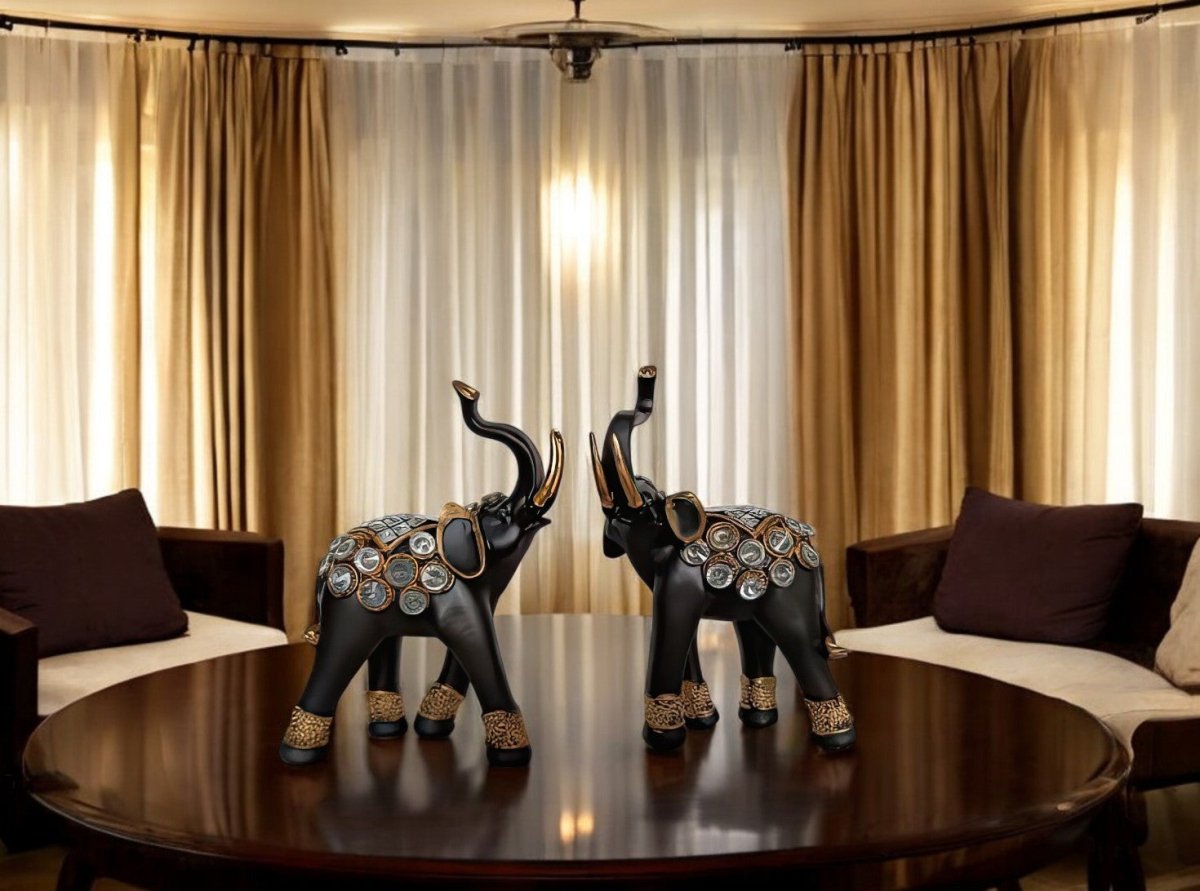 Elephant:The Diamond Guard Table Decor