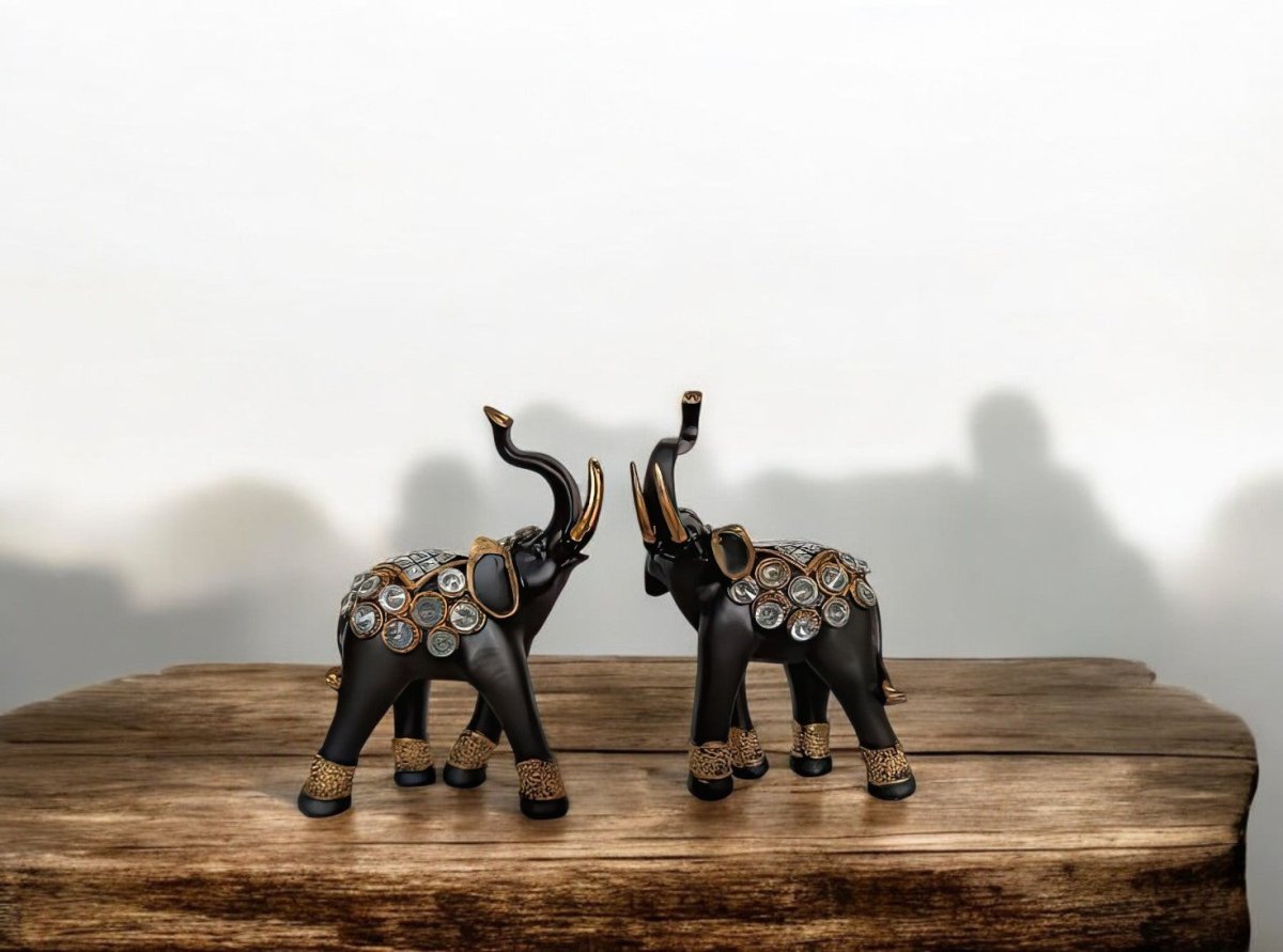 Elephant:The Diamond Guard Table Decor