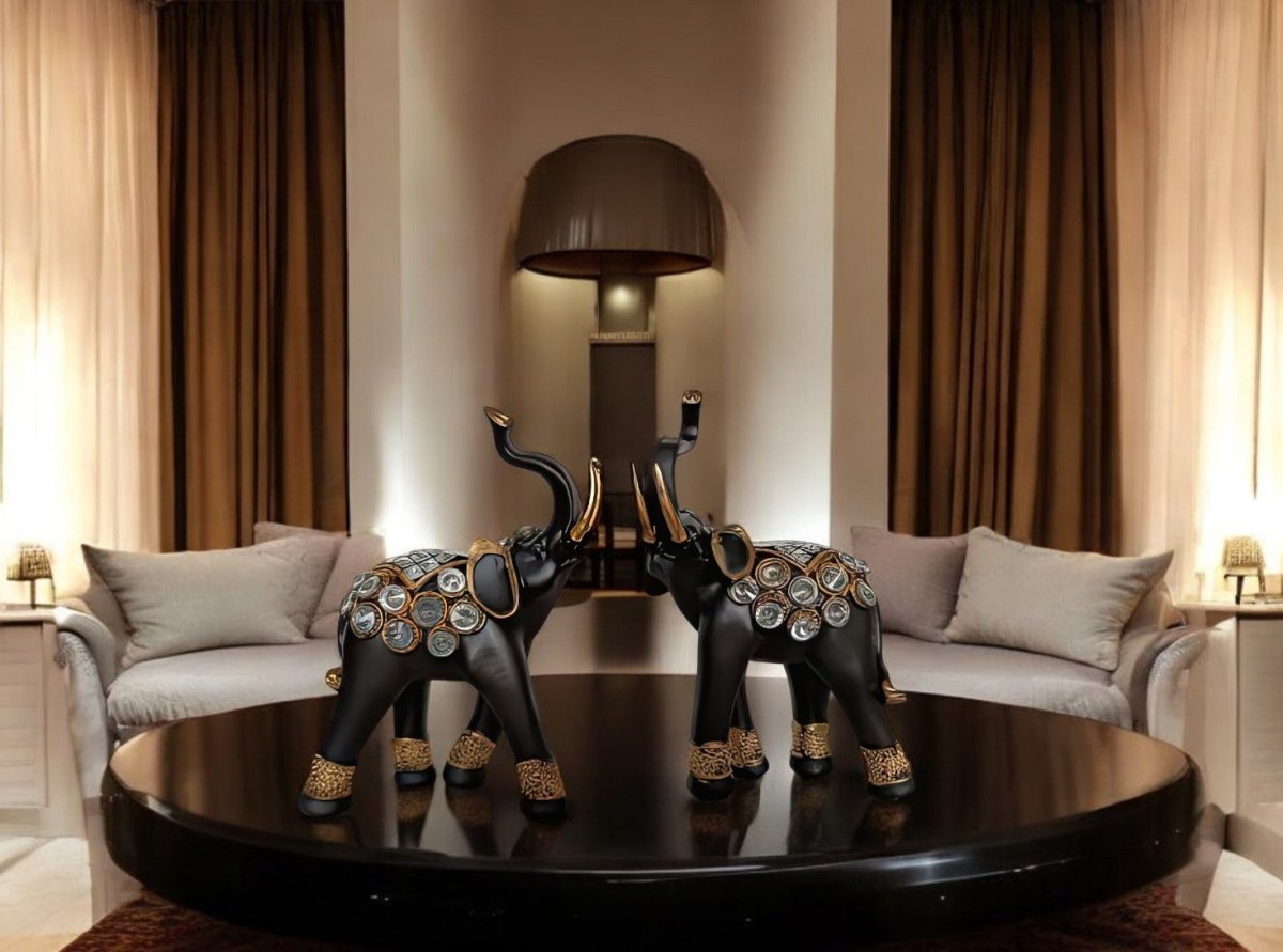 Elephant:The Diamond Guard Table Decor