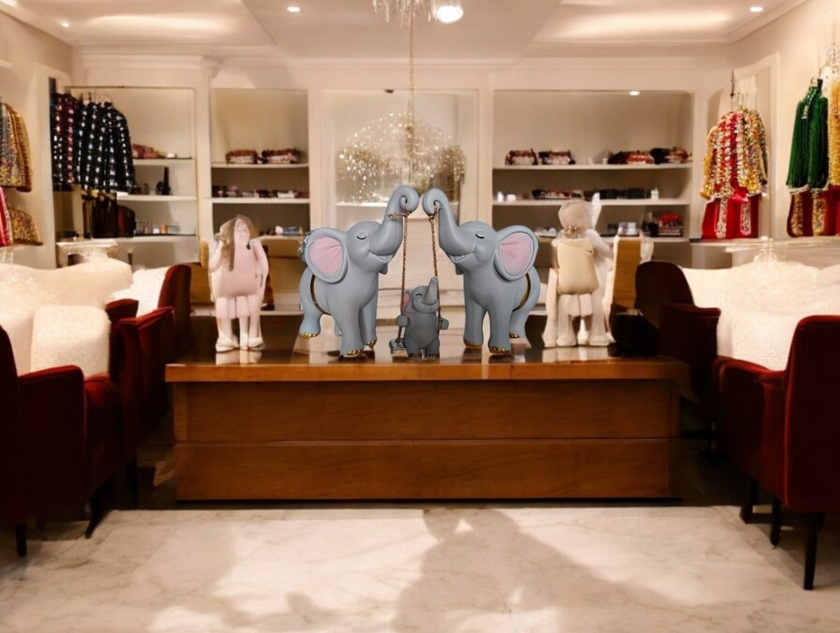 Elephant:The Eternal Playmates Table Decor