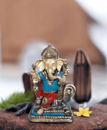 Ganesha : The Turquoise Treasure Table Decor