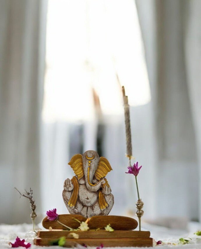 Ganesha's Abhay Varada Table Decor