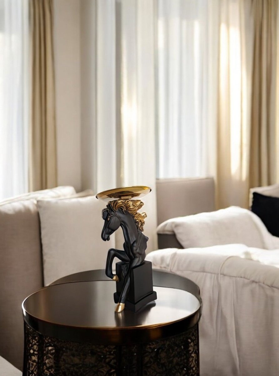 Horse:The Noble Charger Table Decor