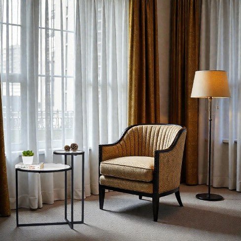 Metallic The Interlock Space Saver