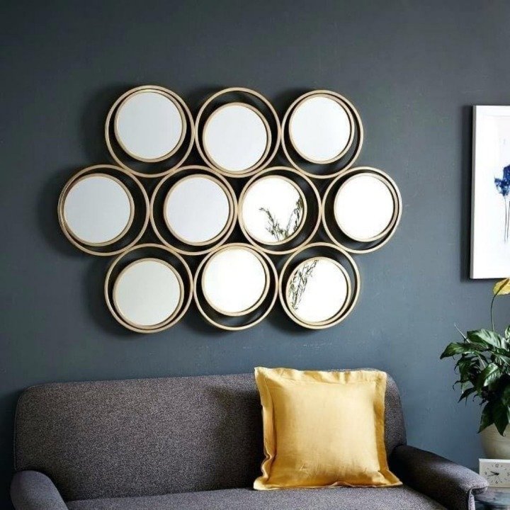 10 circular mirrors (36 x 25 Inches)