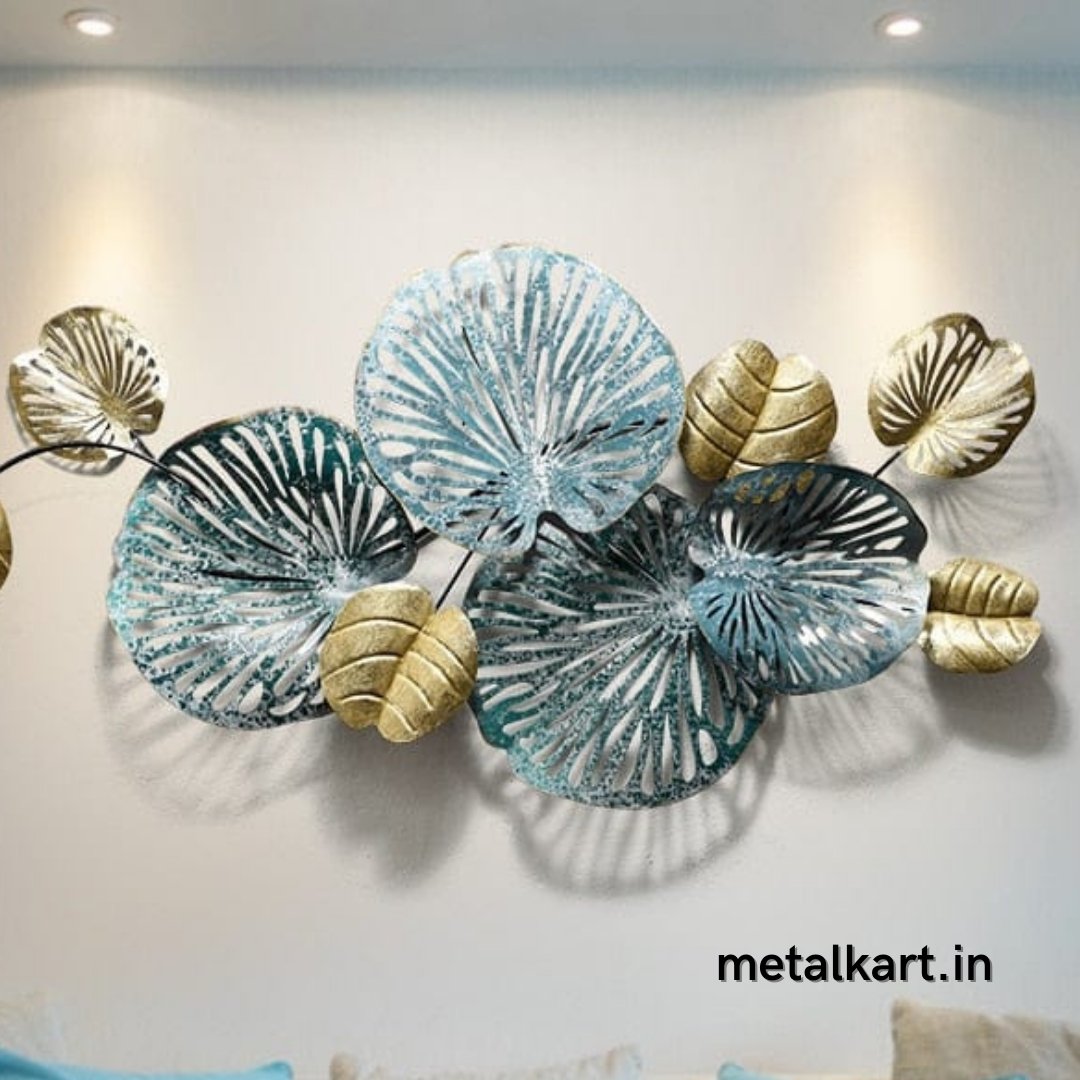 Abstract design metallic wall hanging (45 x 27 Inches)