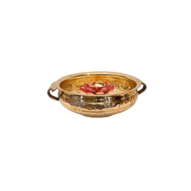 Brass Petal Planter (Dia 10 Inches, Weight .5 Kg)