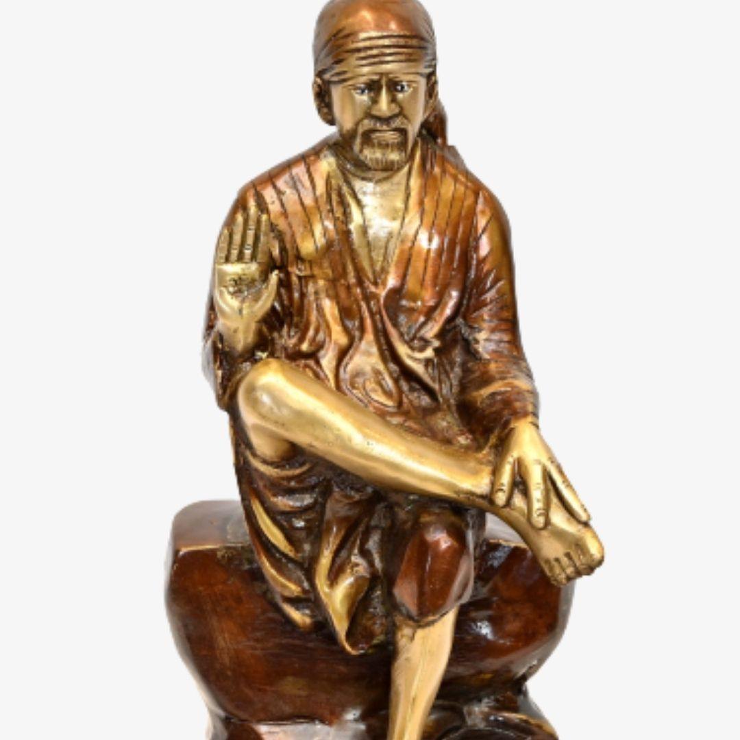 Brass Sai Baba (H 13 Inches, Weight 5.5 Kg)