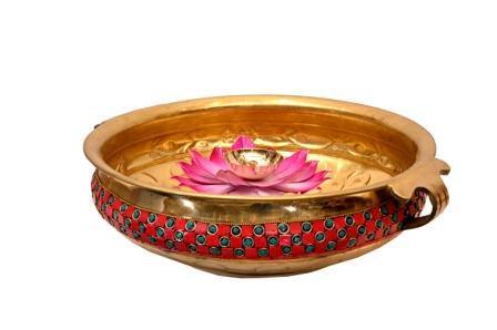 Brass Vibrant Petal Planter (Dia 12 Inches, Weight 1 Kg)