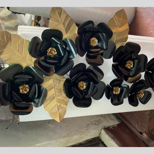 Dark Green Rose Wall Art (45 x 26 Inches)