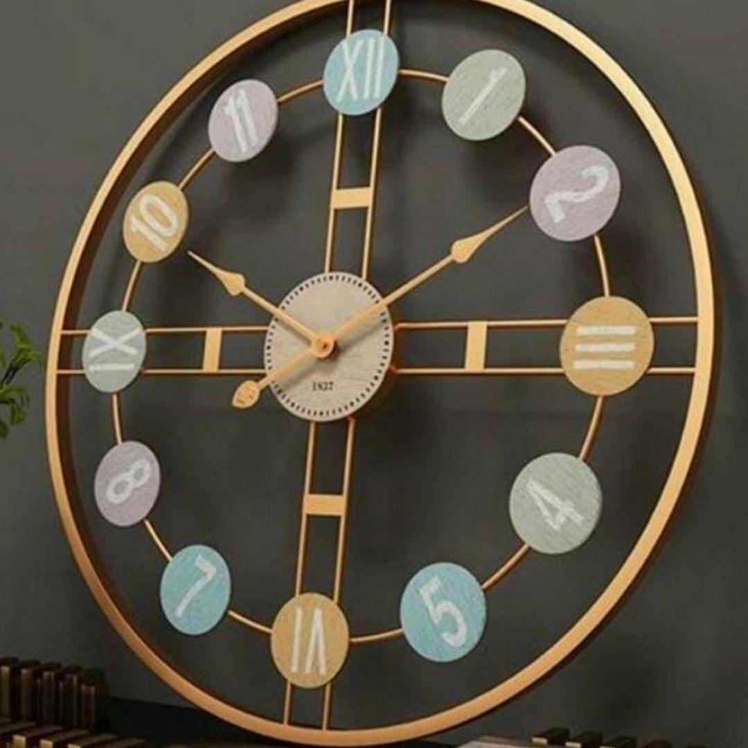 Designer Metallic Roman Numeric Circle Wall Clock (24 x 24 Inches)
