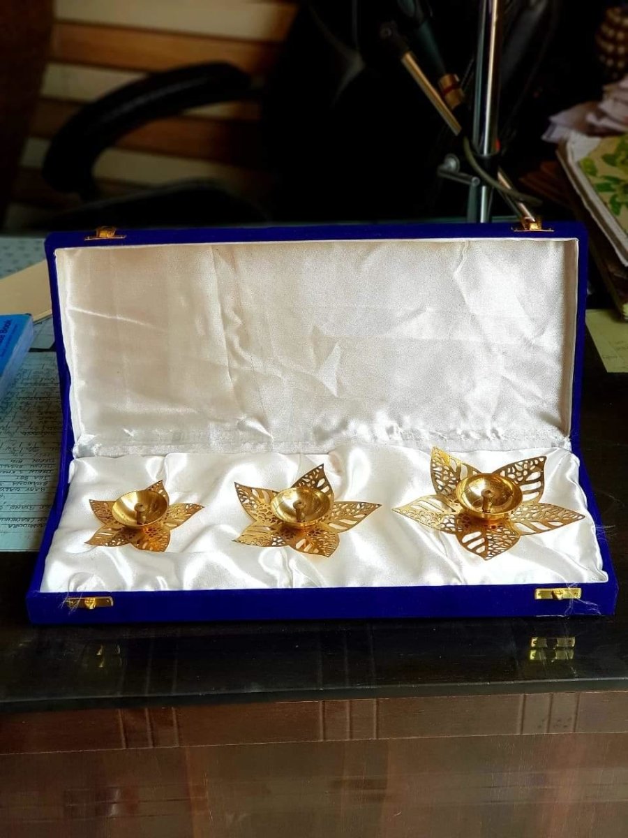 Etching Star Patta (Brass)