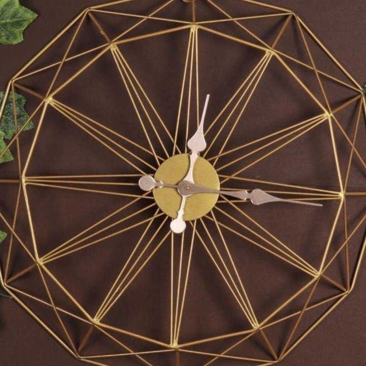 Geometrical design metallic wall clock (Dia 24 Inches)