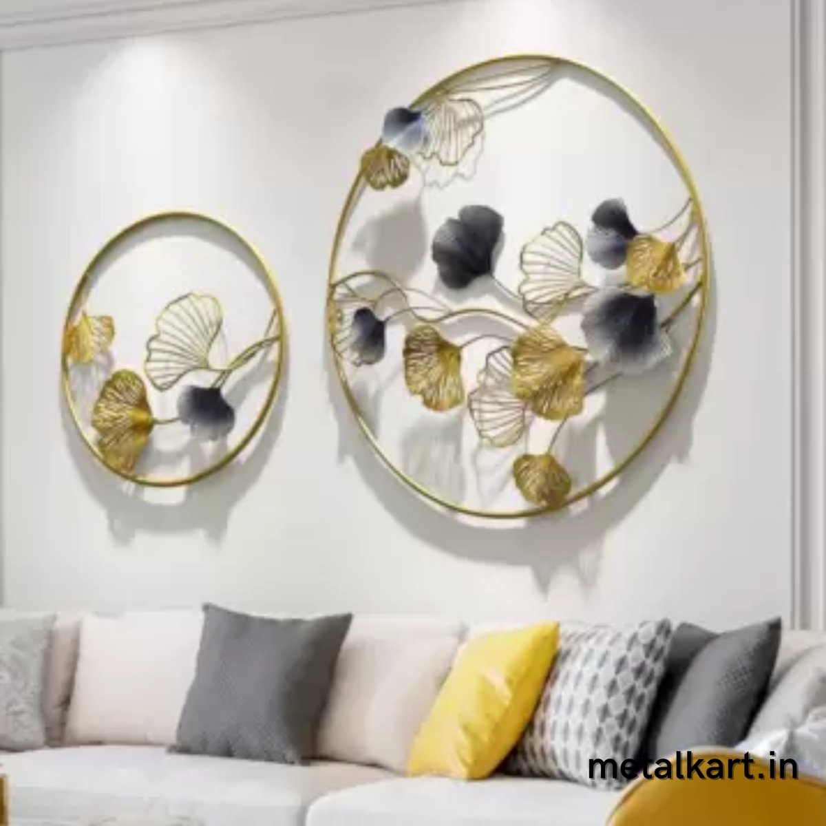 Ginkgo vine blooming in Two Metallic Rings (30, 19 Inches)