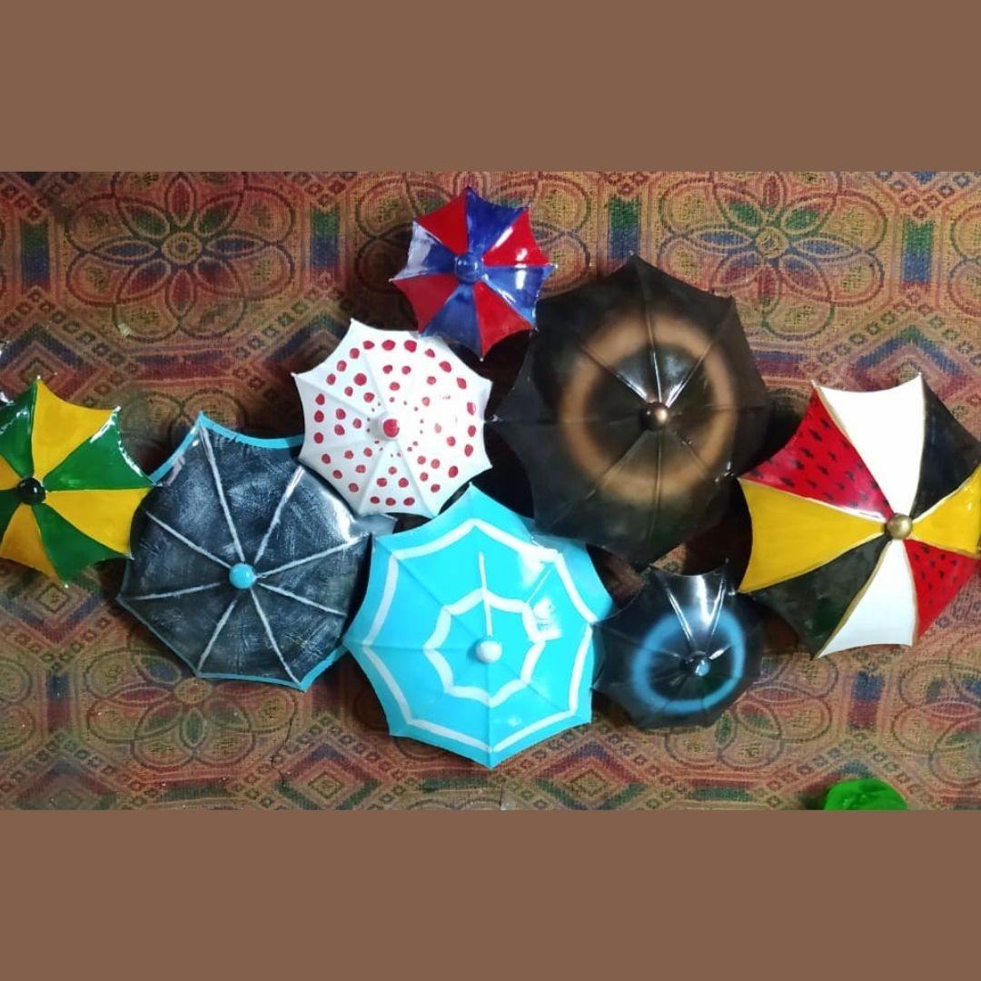 Iron metallic ten umbrellas wall art (42 x 20 Inches)