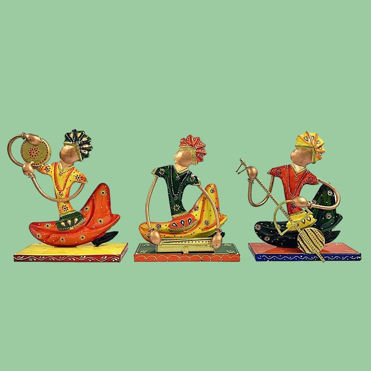 LOCAL PERFORMING ARTISTS (9 Inches Approx)