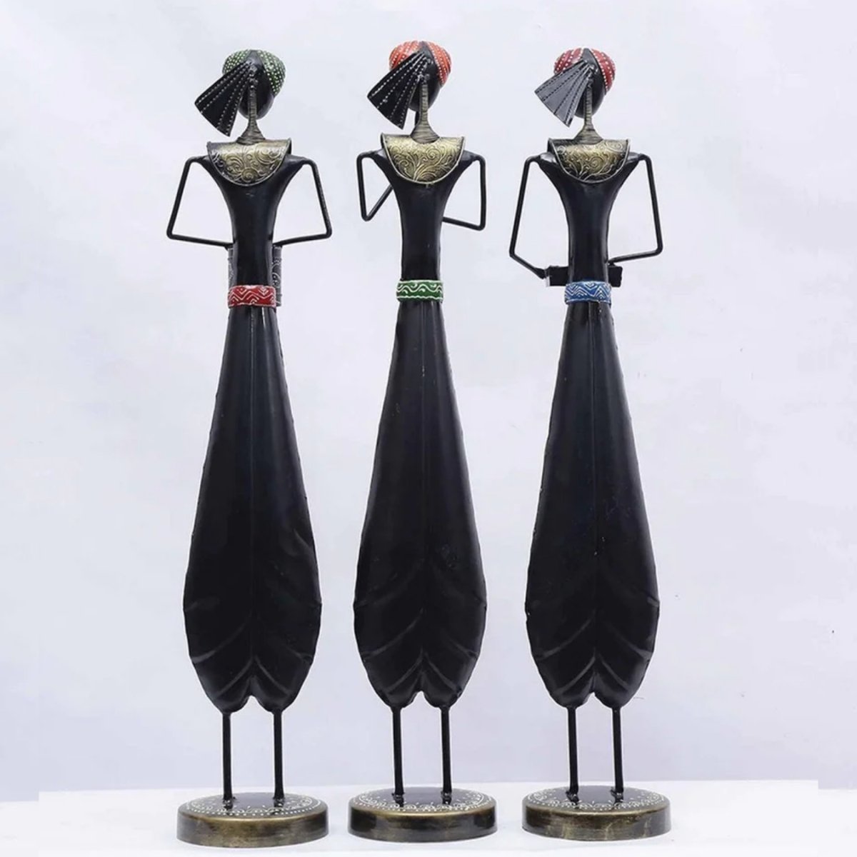 Metalkart Special 3 Hardworking Musicians group For living room ( 8*6*31 Inches approx)