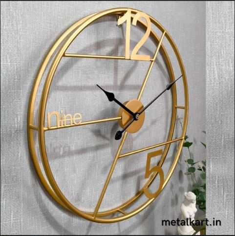 Metalkart Special The Minimalist Eclipse (24 x 24 Inches)