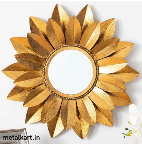 Metallic Ethereal Wrought Iron Halo Wall Mirror (24 x 24 Inches)
