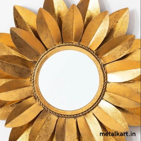 Metallic Ethereal Wrought Iron Halo Wall Mirror (24 x 24 Inches)