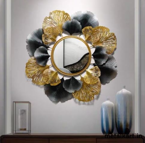 Metallic Golden Floral Eclipse Wall Mirror (24 x 24 Inches)
