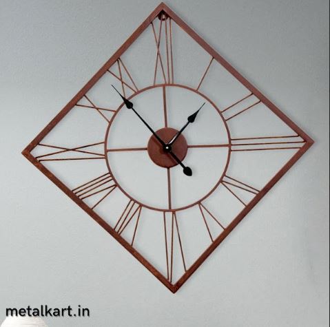 Metallic Kite with Roman Time Wall Clock (24 x 24 Inches)