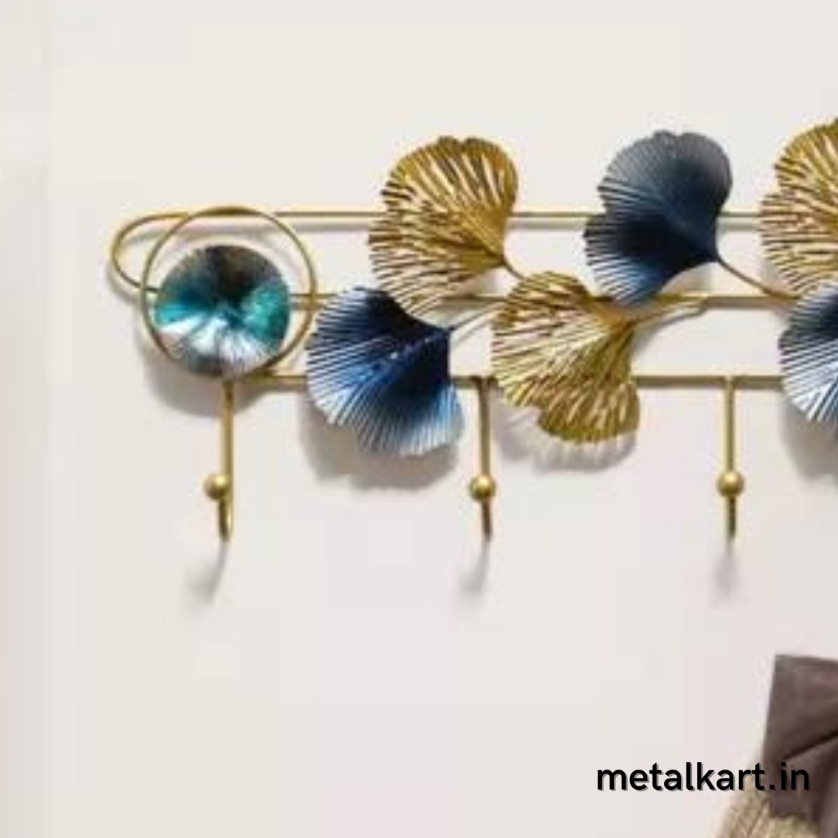 Metallic Leaves Wall Hooks for bed room (30 x 12 Inches)