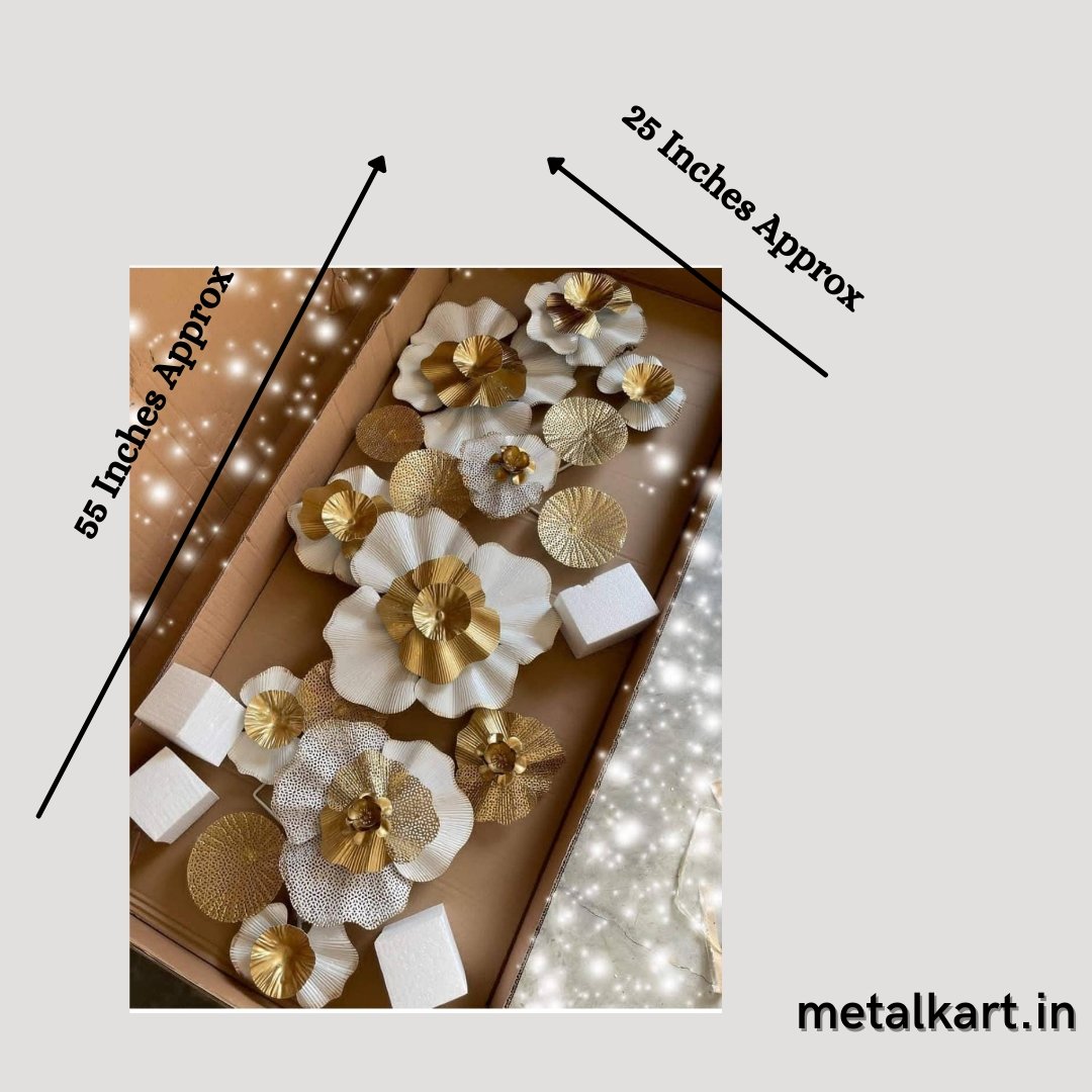 Metallic Santa wall design (55 x 25 Inches)