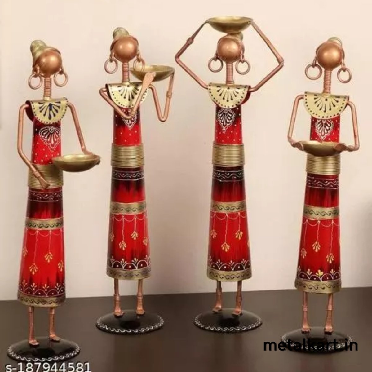 Metallic Traditional Working Ladies Set of 4 Table top (6.5*6.5*14.5 Inches approx)