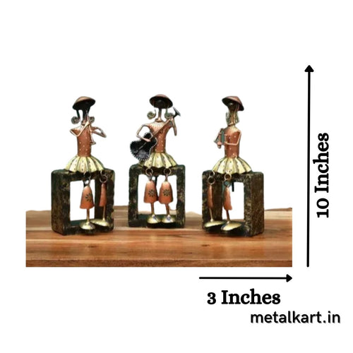 MUSICAL PERFORMANCE BY ALL GIRLS BAND (SET OF 3)