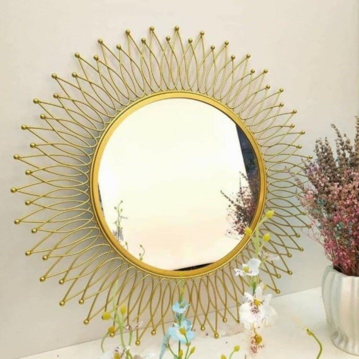 Ornamental circular mirror (30 Inches)