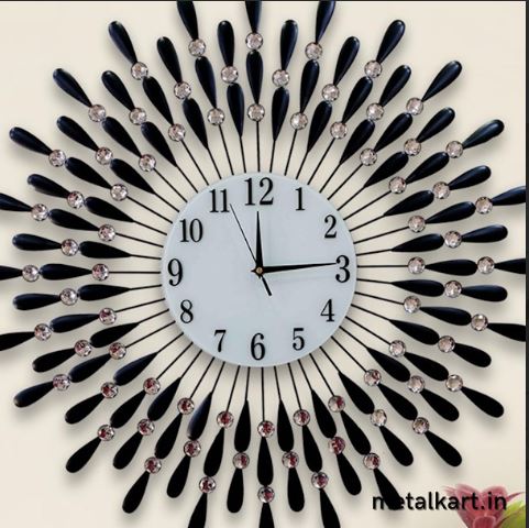 Pearl Drops Metallic Wall Clock Serenity of Rain Drops (24 x 24 Inches)