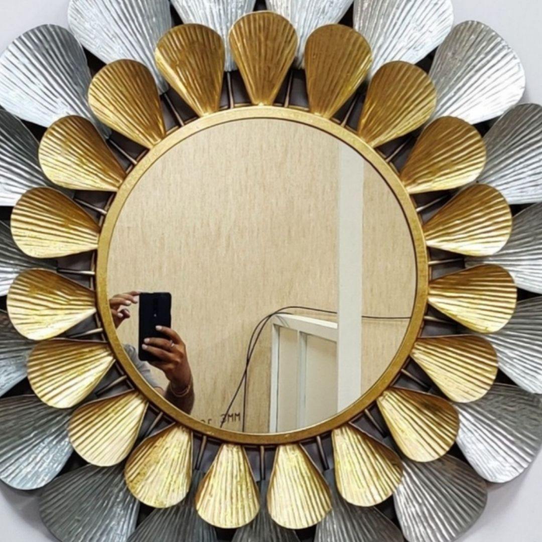 Petal Circular Mirror (24 Inches Dia onwards )