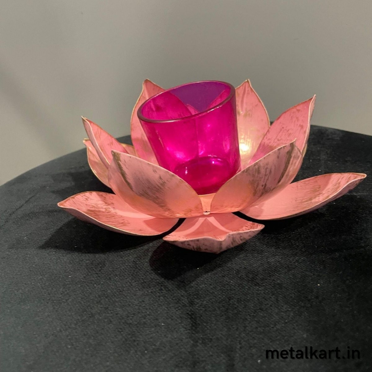 PINK LOTUS T-LIGHT