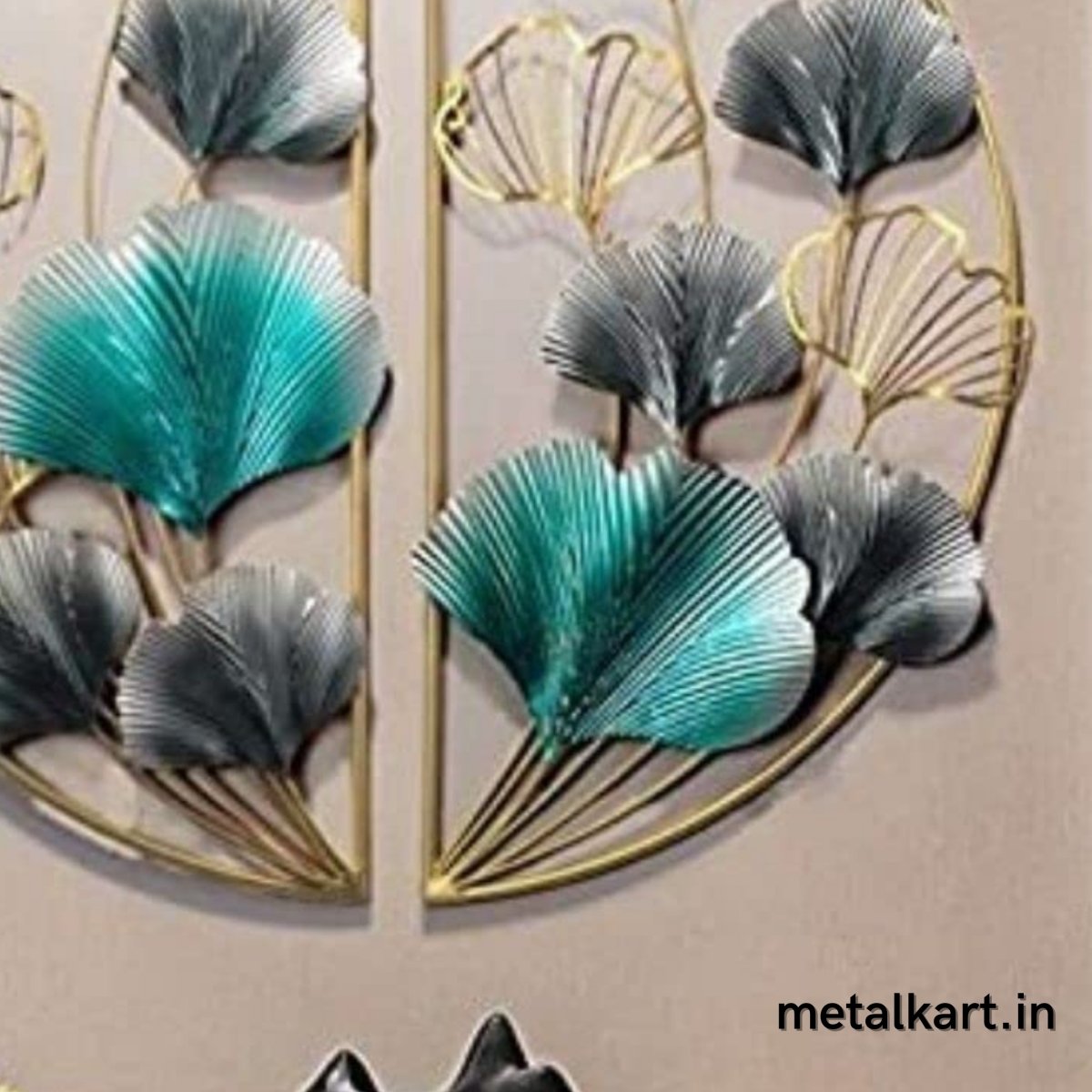 Two Semicircles Ginkgo Leaves Wall Design (40 x 40 Inches)