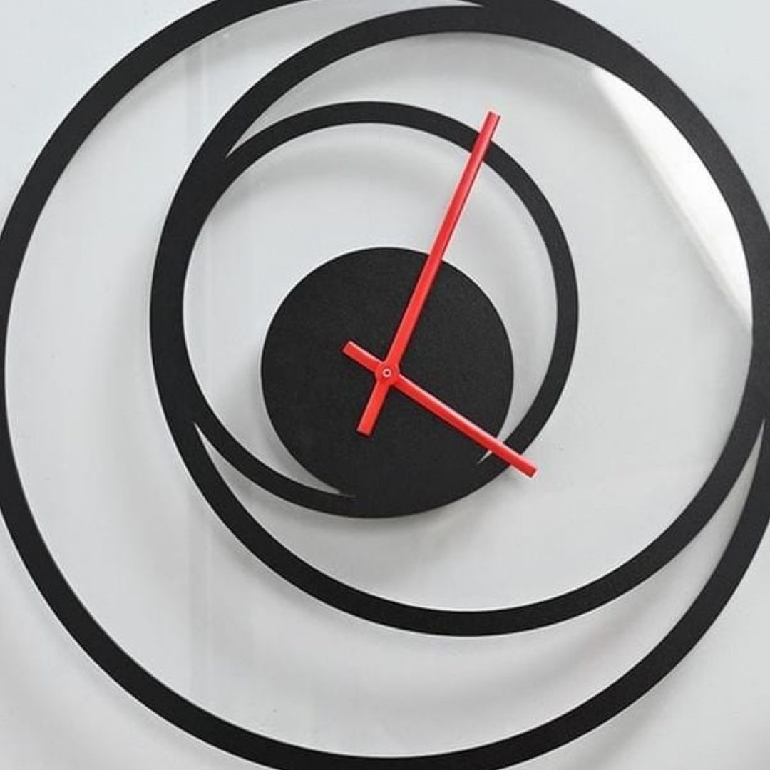 Venn Circle Wall Clock (24 Inches)